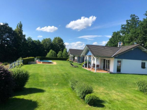 Bungalow Putim Pisek